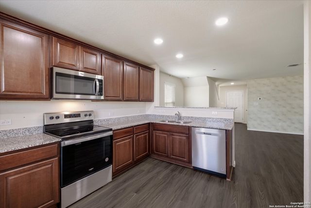 727 Retama Pass, San Antonio, TX 78219