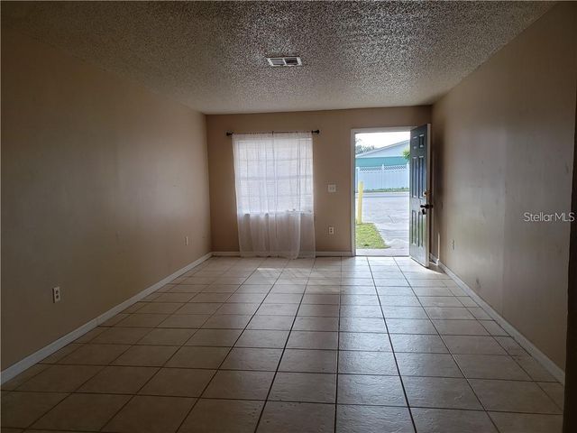 2832 SKYVIEW DRIVE, Lakeland, FL 33801