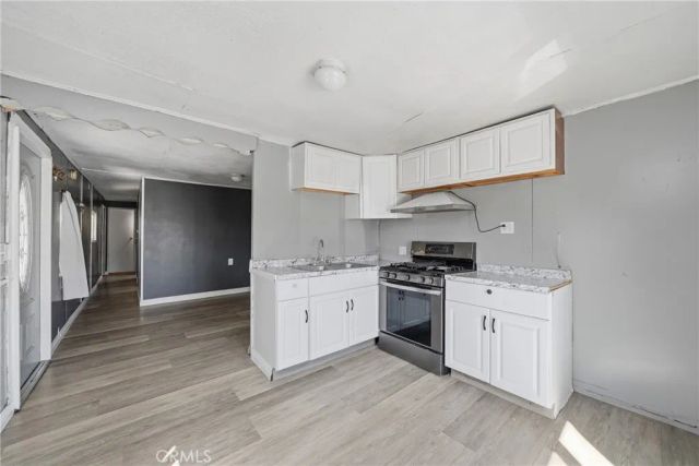 845 W Valley 22, Colton, CA 92324