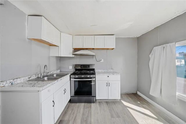 845 W Valley 22, Colton, CA 92324