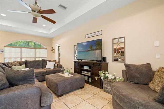 7805 N CREEK WAY, Citrus Springs, FL 34434