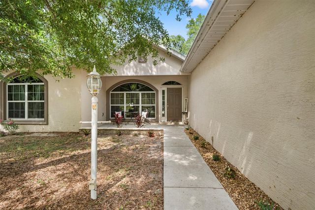7805 N CREEK WAY, Citrus Springs, FL 34434