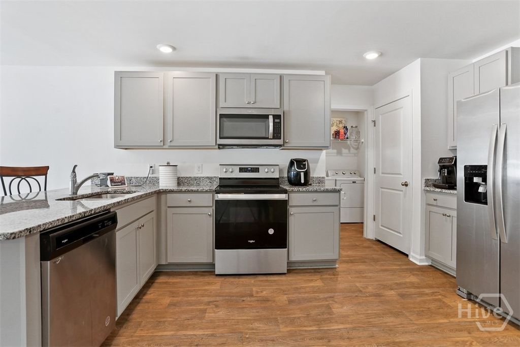 Image 11 of property listing at 249 Caribbean Village Dr., Guyton, GA 31312