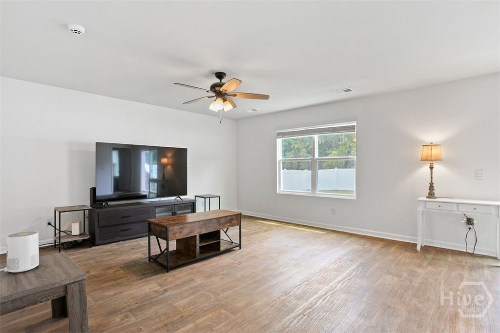 Image 16 of property listing at 249 Caribbean Village Dr., Guyton, GA 31312
