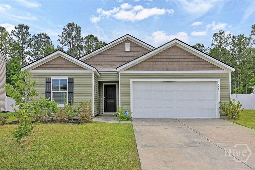 Image 2 of property listing at 249 Caribbean Village Dr., Guyton, GA 31312