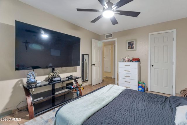 2052 N 51ST Drive, Phoenix, AZ 85035