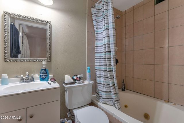 2052 N 51ST Drive, Phoenix, AZ 85035