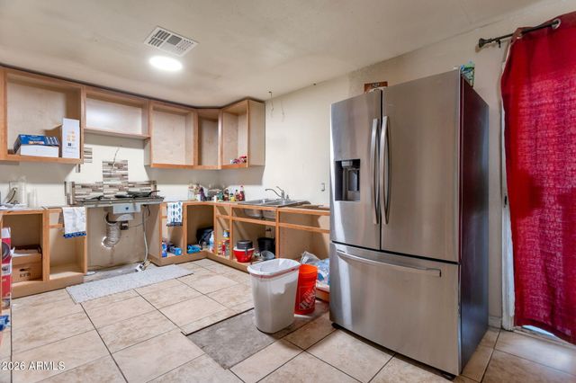 2052 N 51ST Drive, Phoenix, AZ 85035