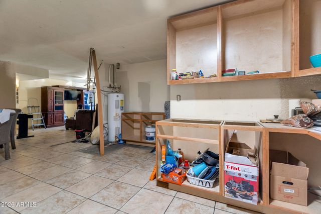 2052 N 51ST Drive, Phoenix, AZ 85035