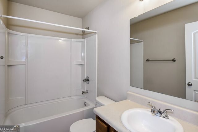 618 Royal Crest Court, Canton, GA 30115