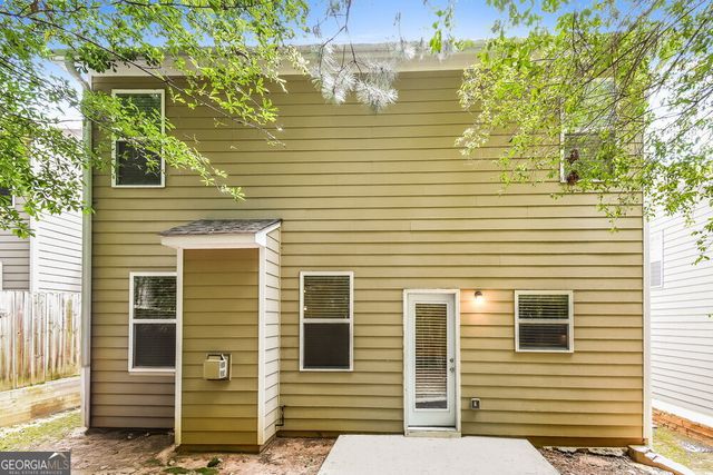 618 Royal Crest Court, Canton, GA 30115