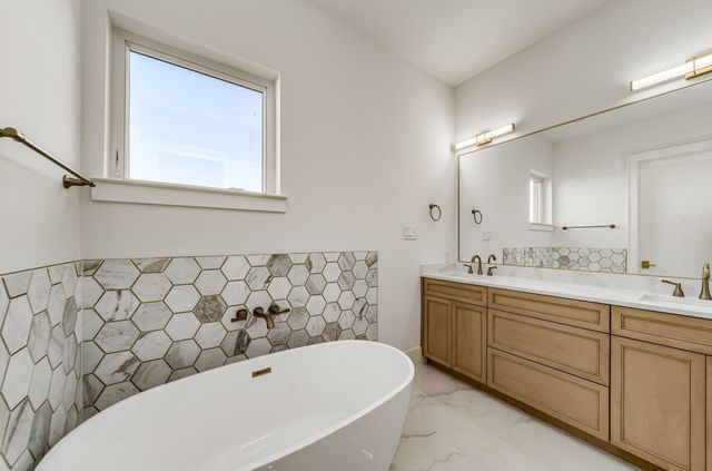 1972 Carter Lane, Gunter, TX 75058