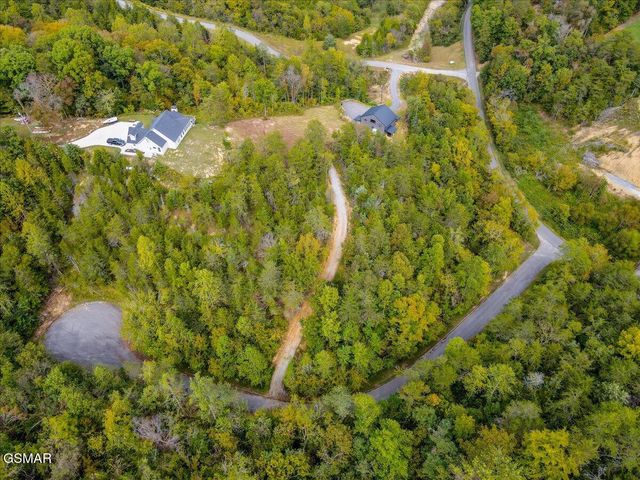 220 Pheasant Court, Sevierville, TN 37876