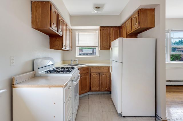 2450 Gerritsen Avenue, Brooklyn, NY 11229