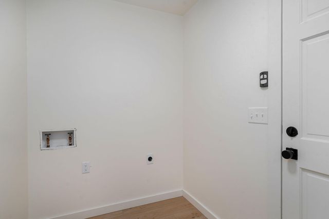 2944 S Josselin Place, Springfield, MO 65804