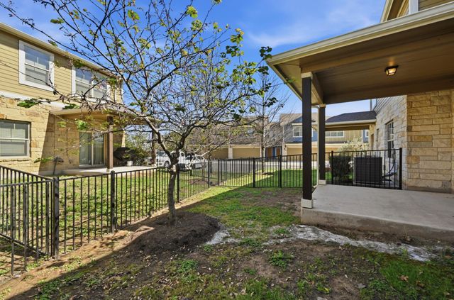 516 E Slaughter LN 603, Austin, TX 78744