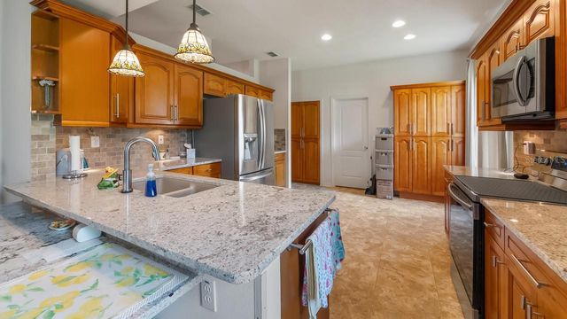 2246 BELSFIELD CIRCLE, Clermont, FL 34711