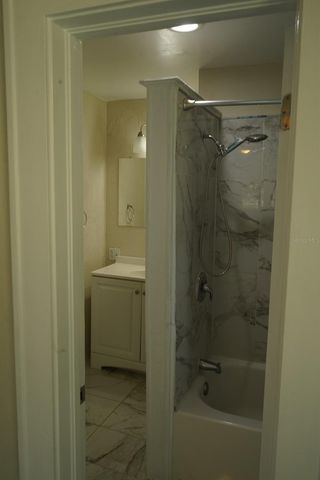 2107 NE 8TH ROAD, Ocala, FL 34470