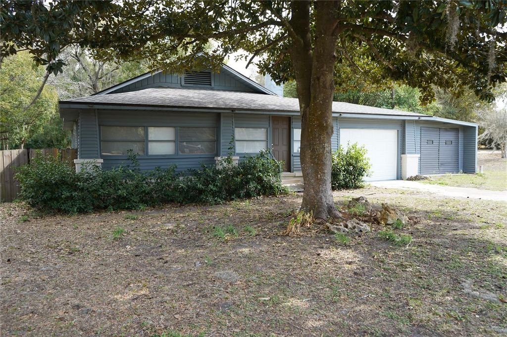 2107 NE 8TH ROAD, Ocala, FL 34470