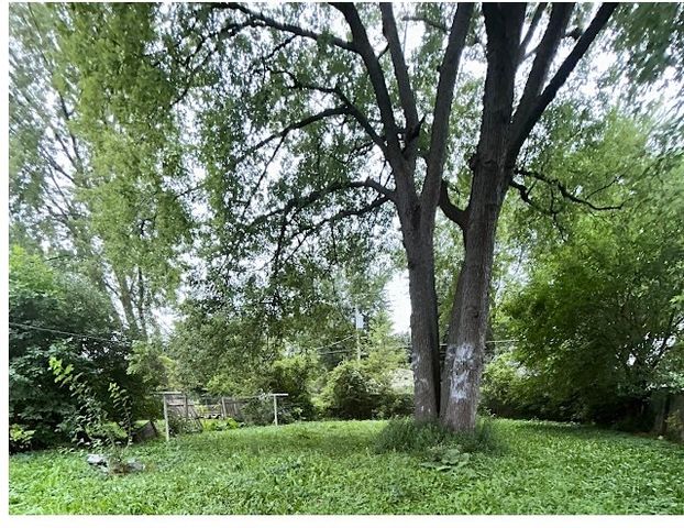 2106 Gideon Avenue, Zion, IL 60099