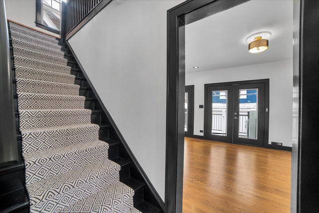 4941 Montgomery Avenue, Downers Grove, IL 60515