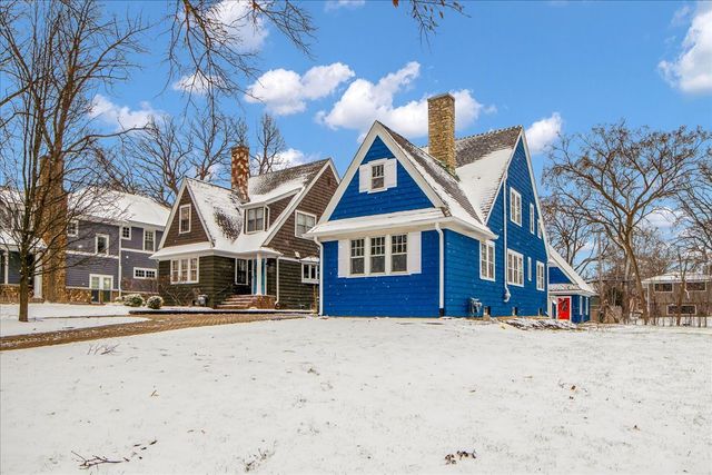 4941 Montgomery Avenue, Downers Grove, IL 60515