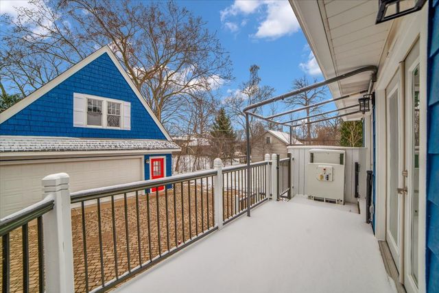 4941 Montgomery Avenue, Downers Grove, IL 60515