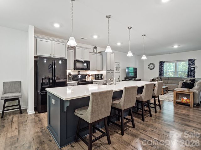 128 S Harbor Watch Drive, Statesville, NC 28677