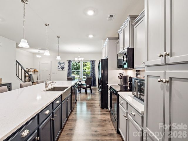 128 S Harbor Watch Drive, Statesville, NC 28677
