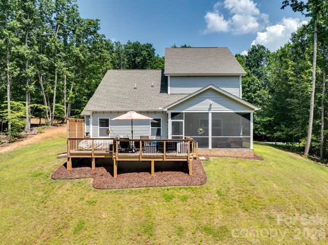 128 S Harbor Watch Drive, Statesville, NC 28677