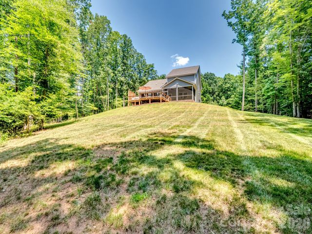 128 S Harbor Watch Drive, Statesville, NC 28677