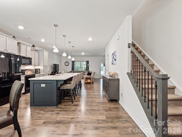 128 S Harbor Watch Drive, Statesville, NC 28677