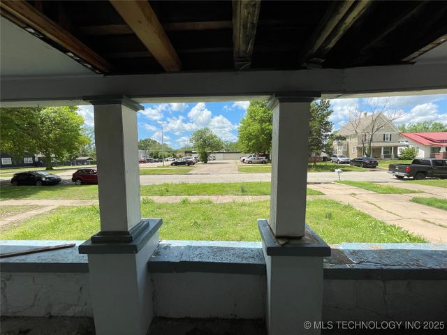 1114 S Keeler Avenue, Bartlesville, OK 74003