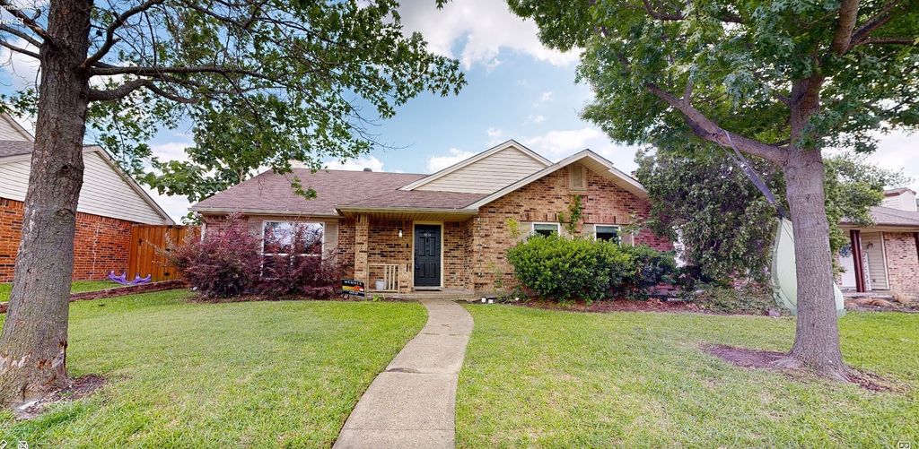 9114 Denver Street, Rowlett, TX 75088