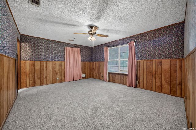 2912 Brown, Jourdanton, TX 78026