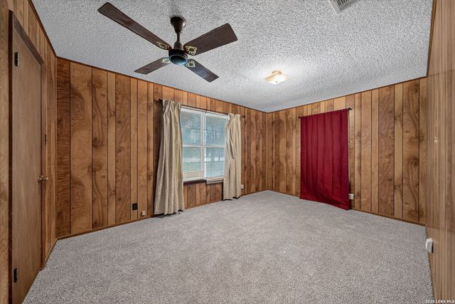 2912 Brown, Jourdanton, TX 78026