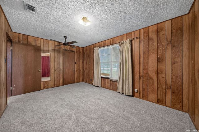 2912 Brown, Jourdanton, TX 78026