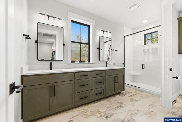 3694 View Top Ln SE, Turner, OR 97392