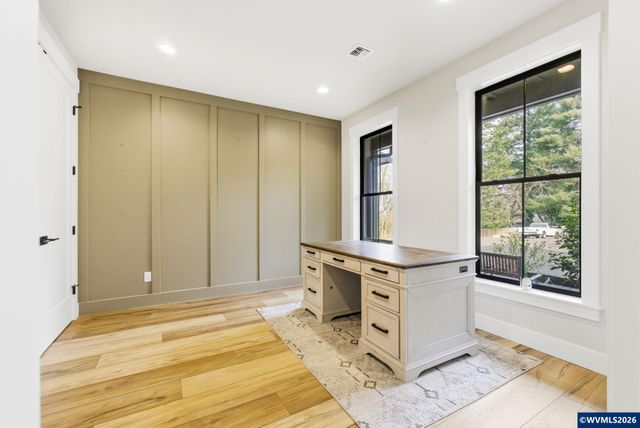 3694 View Top Ln SE, Turner, OR 97392