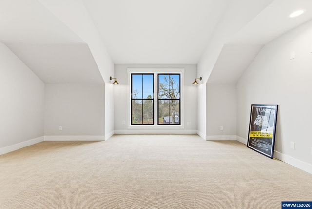 3694 View Top Ln SE, Turner, OR 97392