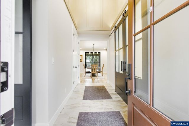 3694 View Top Ln SE, Turner, OR 97392