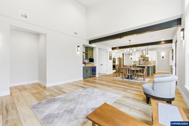 3694 View Top Ln SE, Turner, OR 97392
