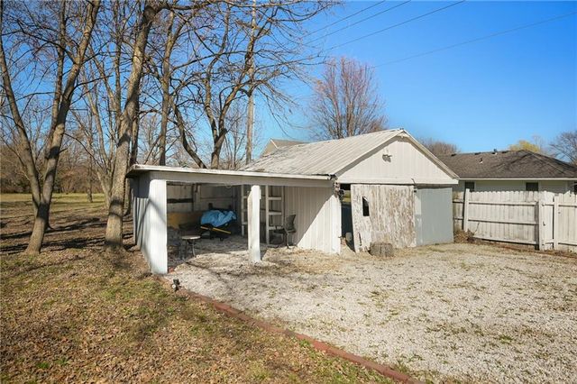 210 W Grand Street, Gardner, KS 66030