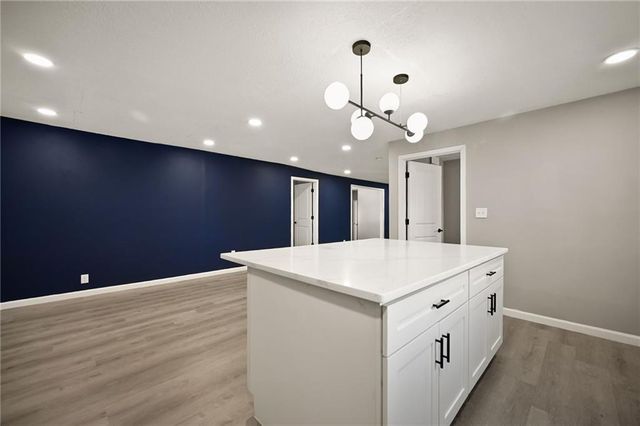 210 W Grand Street, Gardner, KS 66030