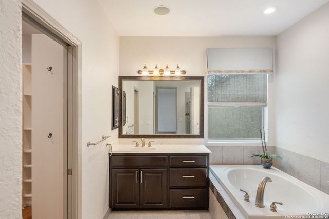 203 Garden Hill, San Antonio, TX 78260