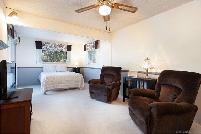 12455 Ridgeton Dr., Lakeside, CA 92040