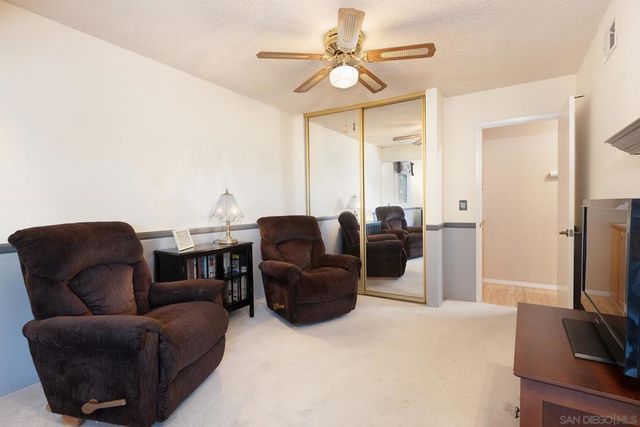 12455 Ridgeton Dr., Lakeside, CA 92040