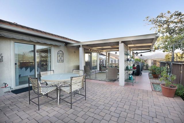 12455 Ridgeton Dr., Lakeside, CA 92040