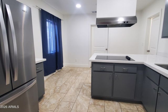 3032 N 34TH Street, Phoenix, AZ 85018