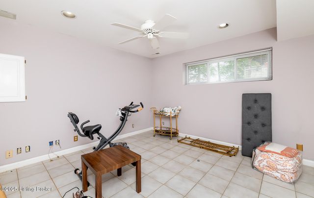 8108 Bohannon Station Rd, Louisville, KY 40291